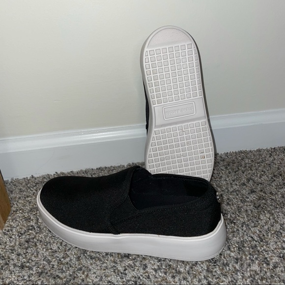 Steve Madden Rogue Slip on Sneakers - Picture 5 of 6